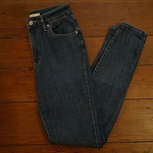 LEVI’s 721 High Rise Skinny Jean